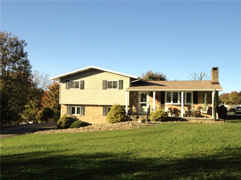 Property Photo:  178 Kaider Road  PA 15401 