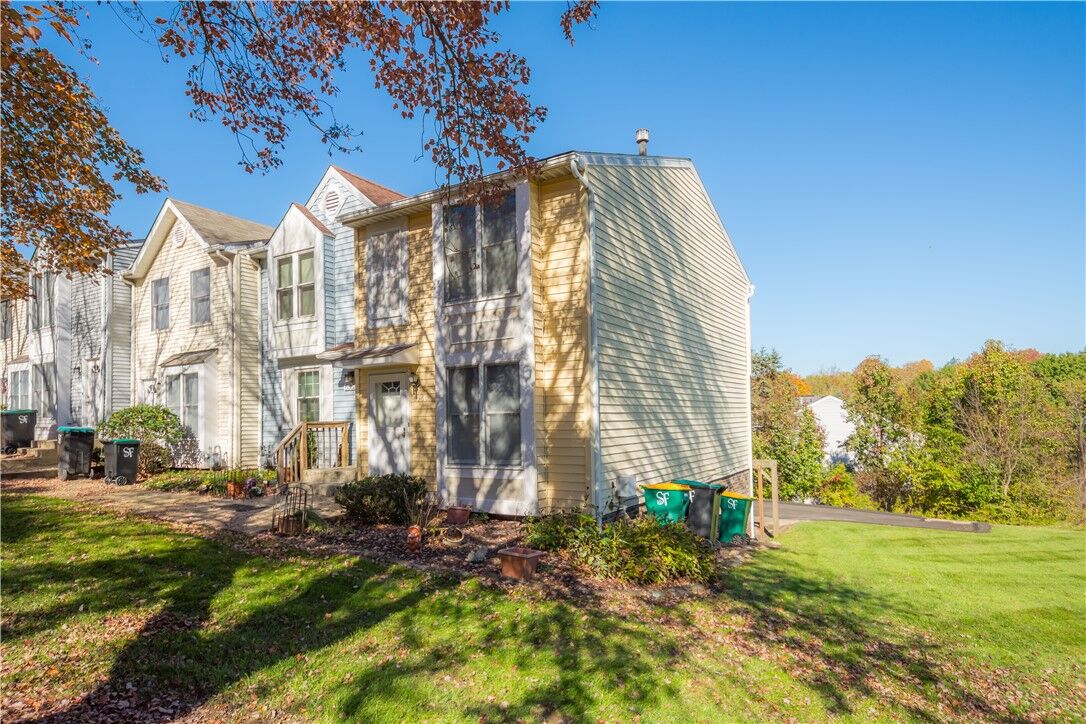 Property Photo: 6360 Springhouse Place PA 15017