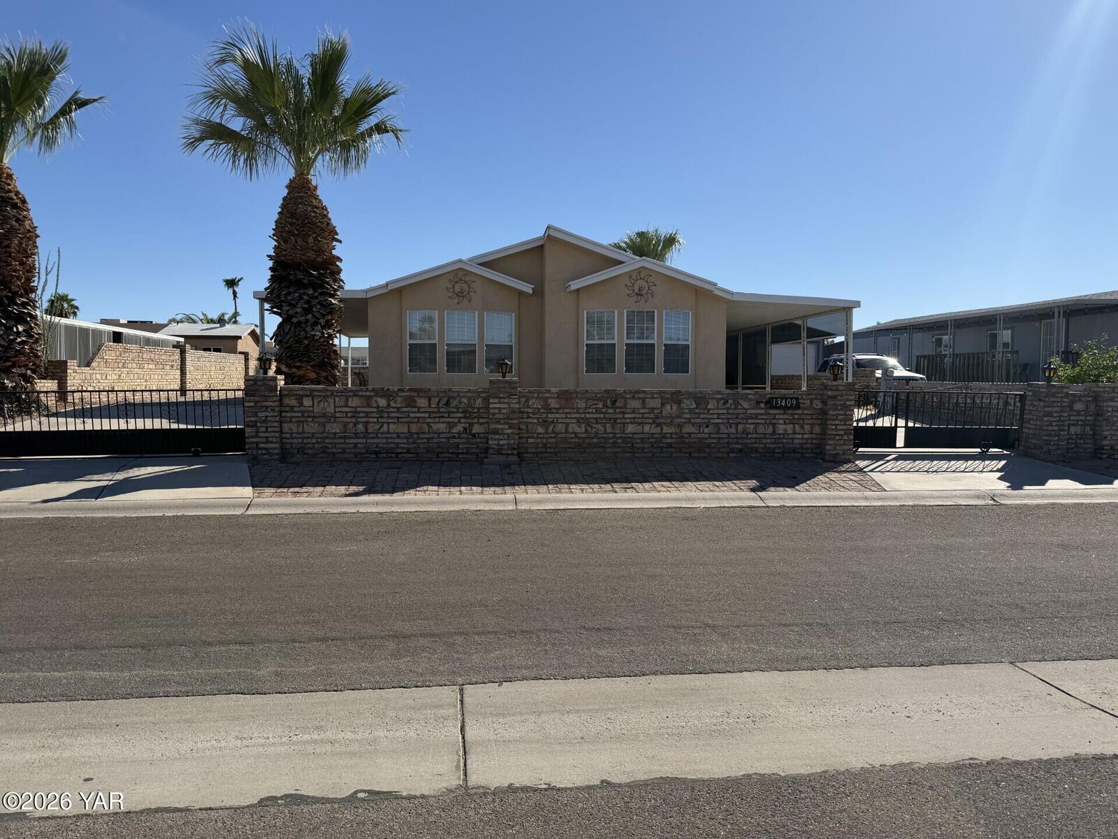 Property Photo: 13409 E 51st Street AZ 85367