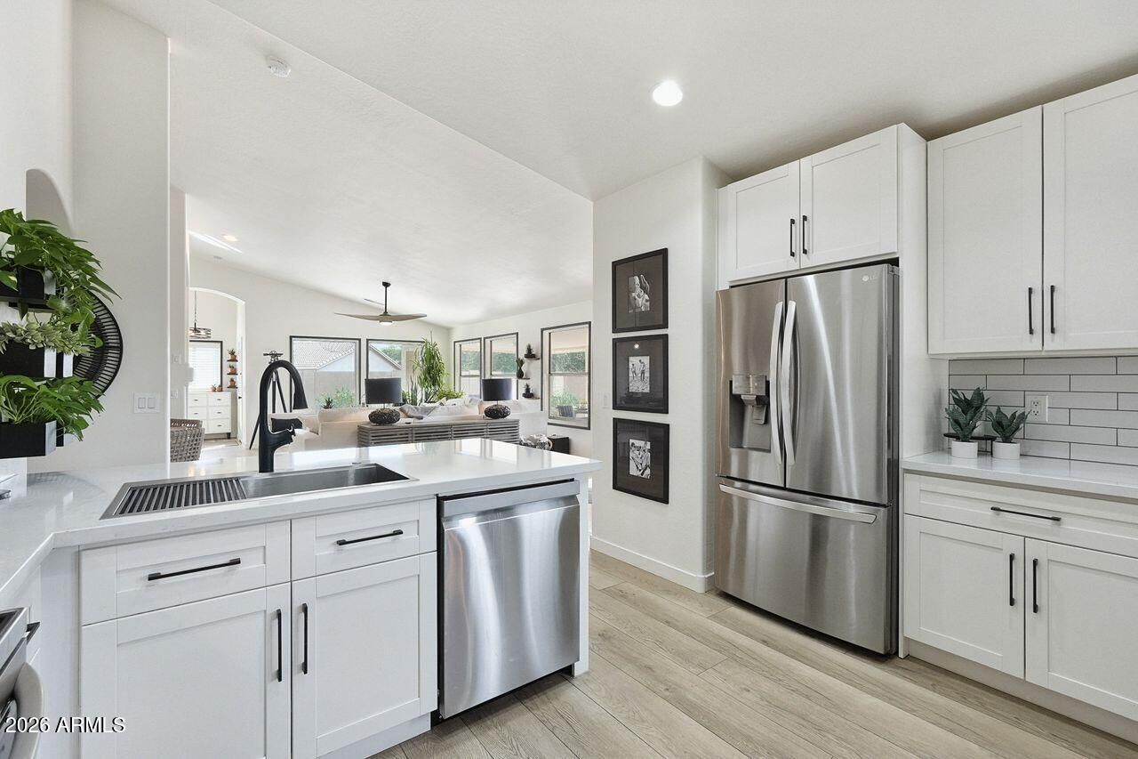 Property Photo:  10407 W Tonopah Drive  AZ 85382 