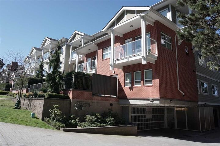 Property Photo:  5655 N Inman Avenue  BC V5H 2M2 