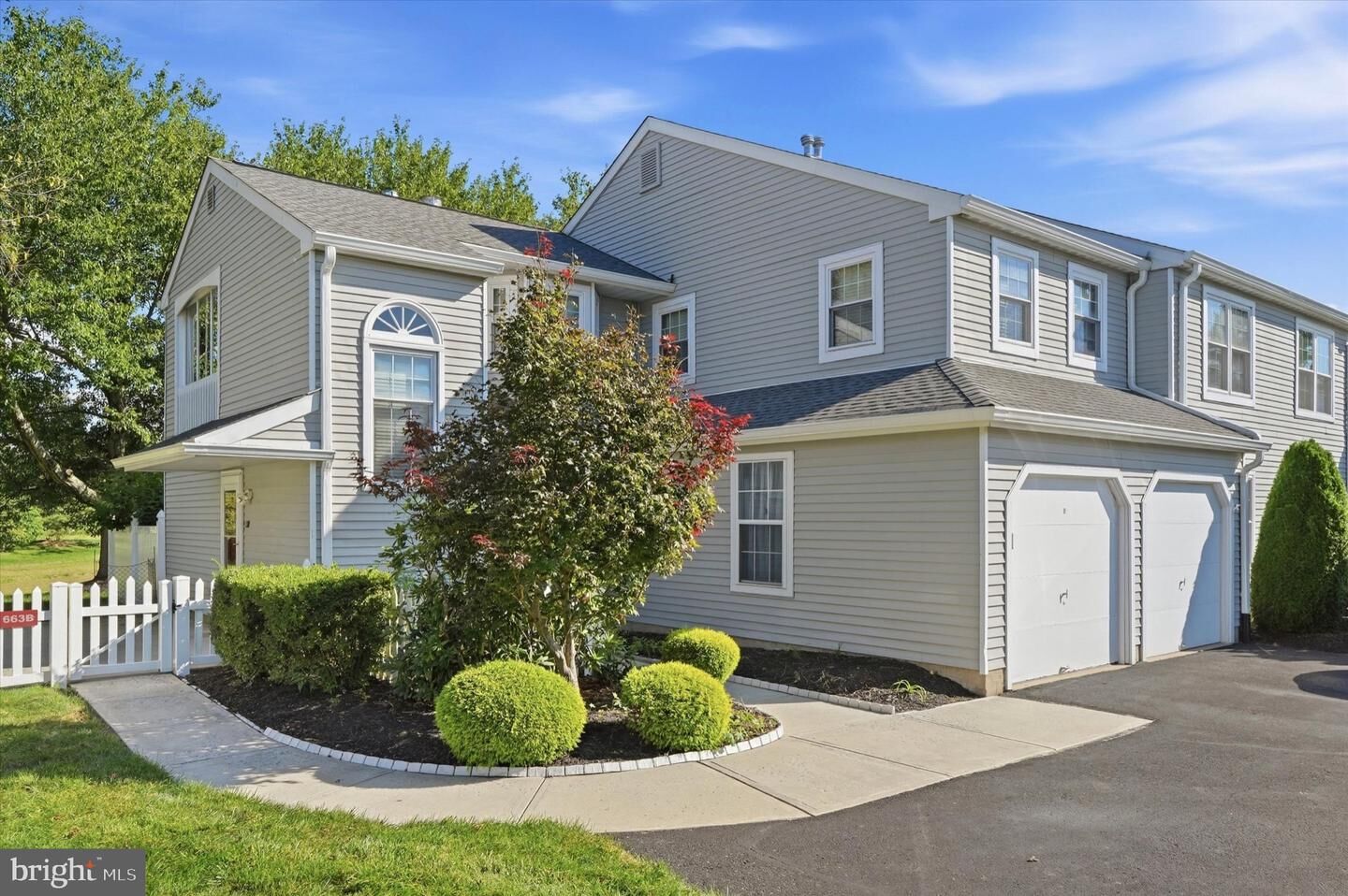 Property Photo:  663B Rose Hollow Drive 663B  PA 19067 