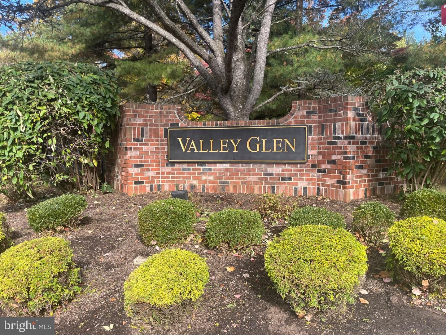 Property Photo:  604 Valley Glen Road Condo 294  PA 19027 