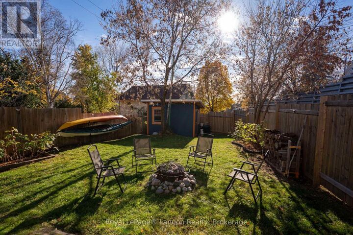 Property Photo:  385 Cornwall Avenue  ON P7B 1T6 