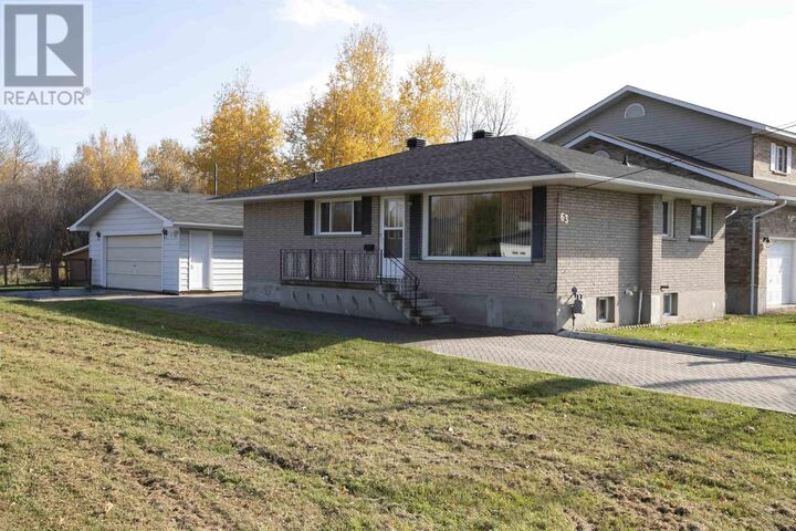 Property Photo:  63 Murton Ave  ON P6C 4G5 