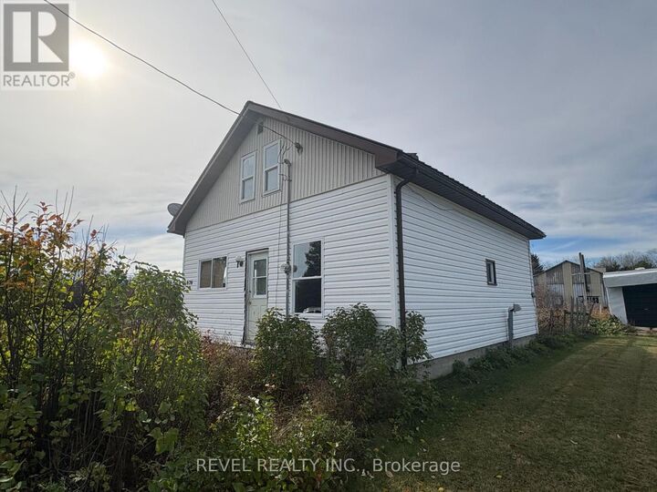 Property Photo:  626 Euclid Avenue  ON P0K 1C0 