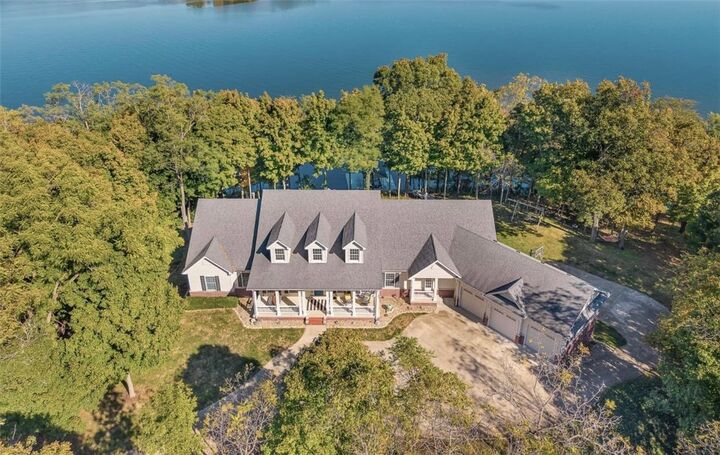 Property Photo:  2331 Du Claire Road  IL 62521 