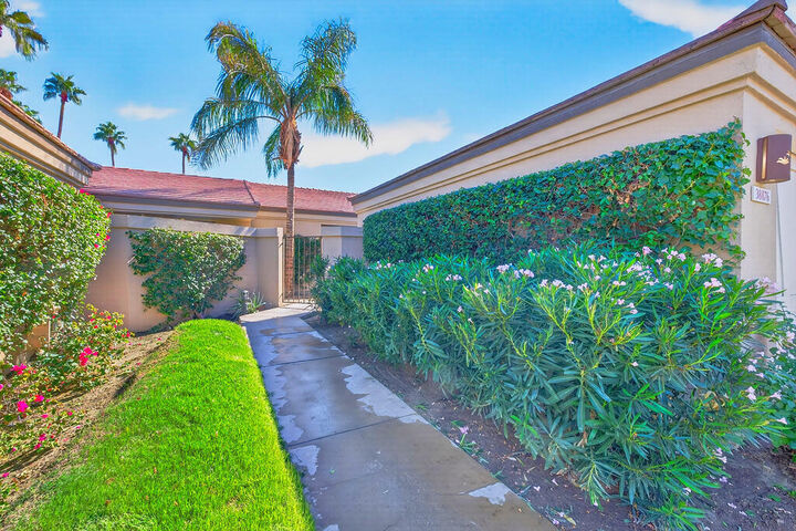 Property Photo:  38876 Lobelia Circle  CA 92211 