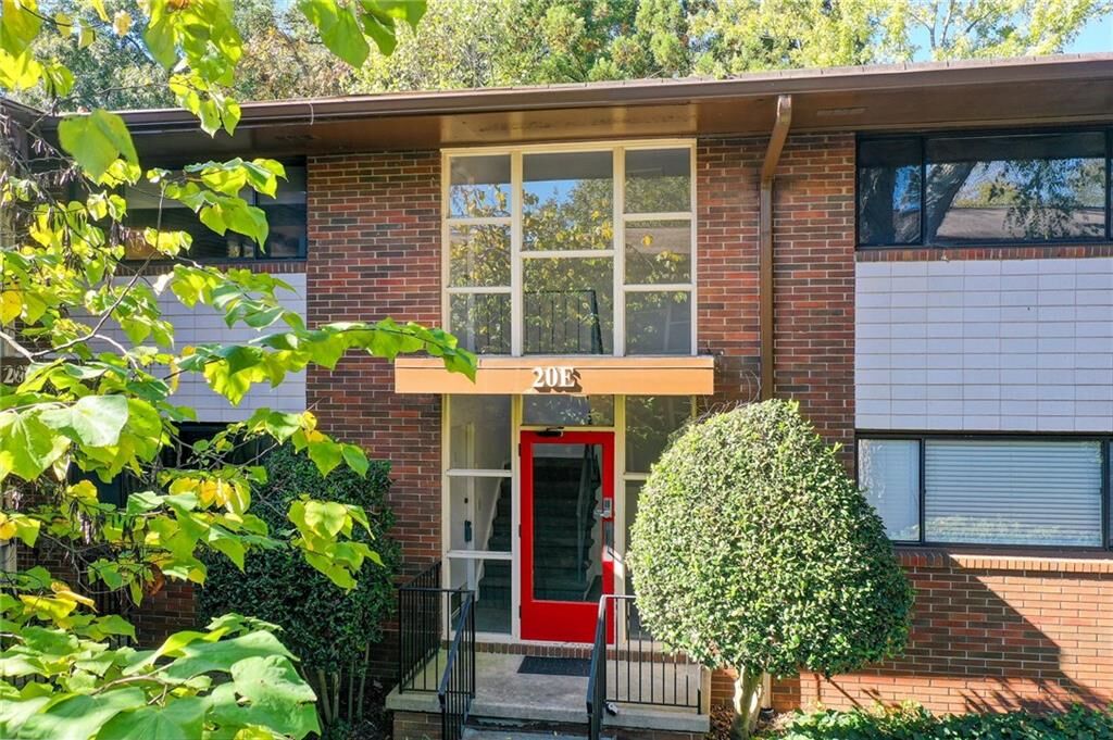 Property Photo:  20 26th Street NW E1  GA 30309 