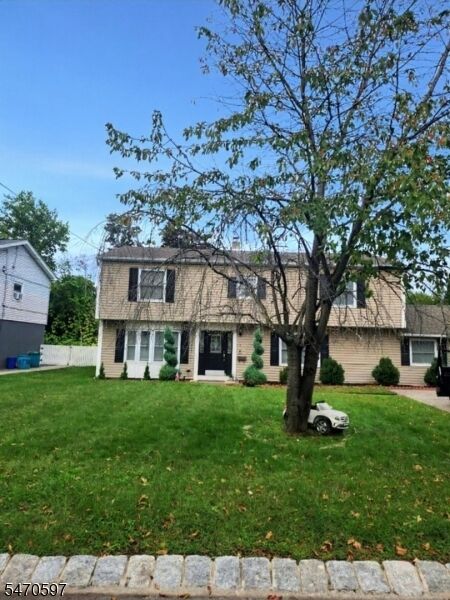 Property Photo: 8 Voorhis Pl NJ 07444