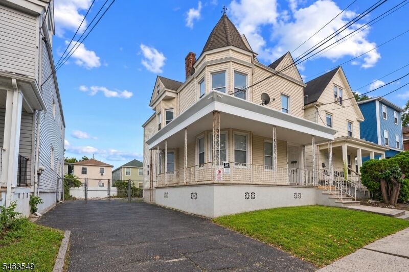 Property Photo: 196 Smith St 1 NJ 07106