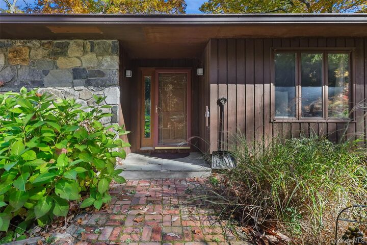 Property Photo: 18 Laurie Court NY 10512