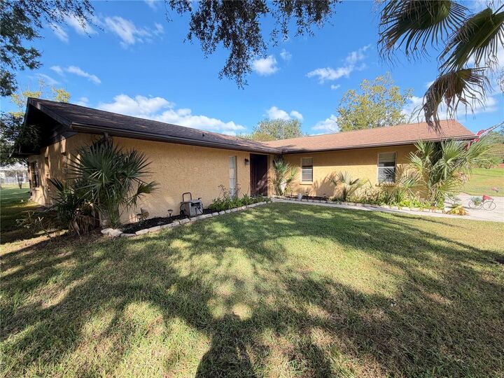 Property Photo:  35415 Janine Drive  FL 33541 