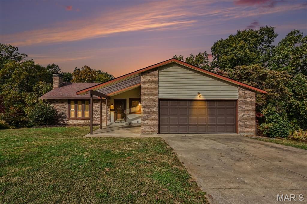 Property Photo:  20 Windswept Drive  MO 63010 