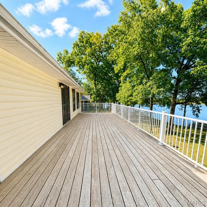 Property Photo:  14 E Lakeshore Drive  MO 63020 