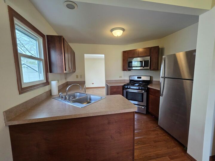 Property Photo: 3606 Hennepin Drive IL 60431