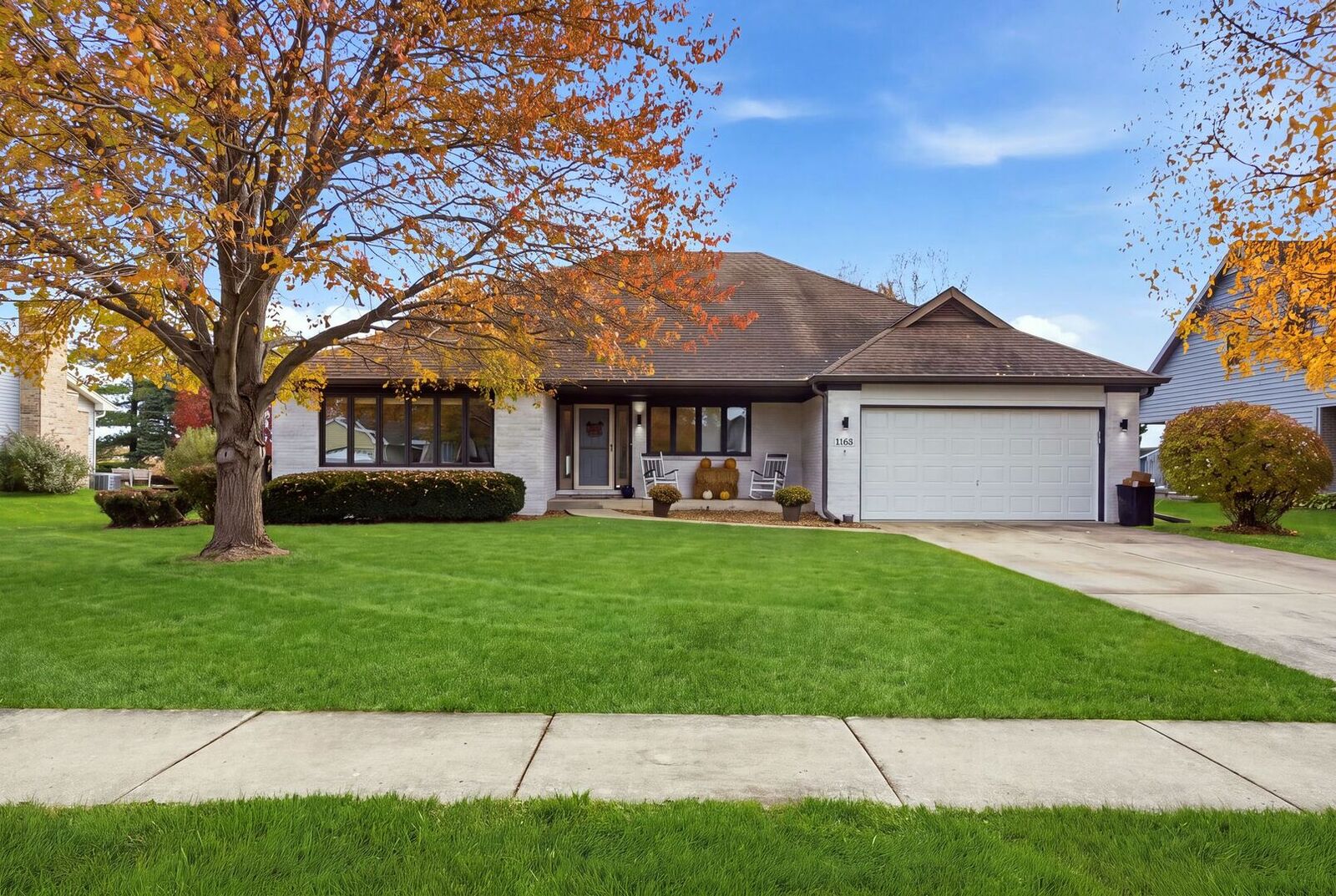 Property Photo:  1188 Cindy Lane  IL 60548 