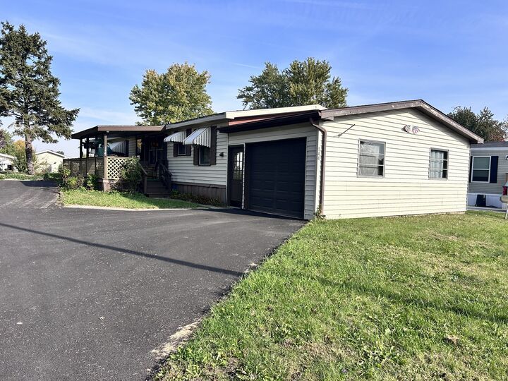 Property Photo:  144 Maple Lane  IL 60950 