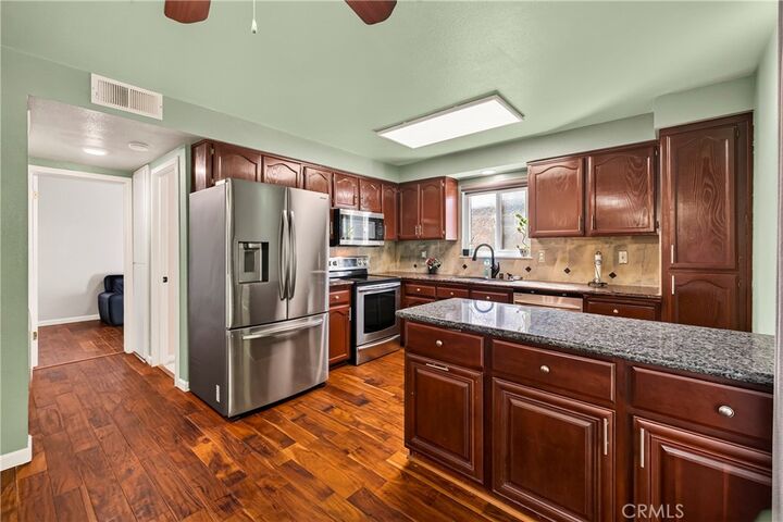 Property Photo:  1506 E Lassen Avenue  CA 95973 