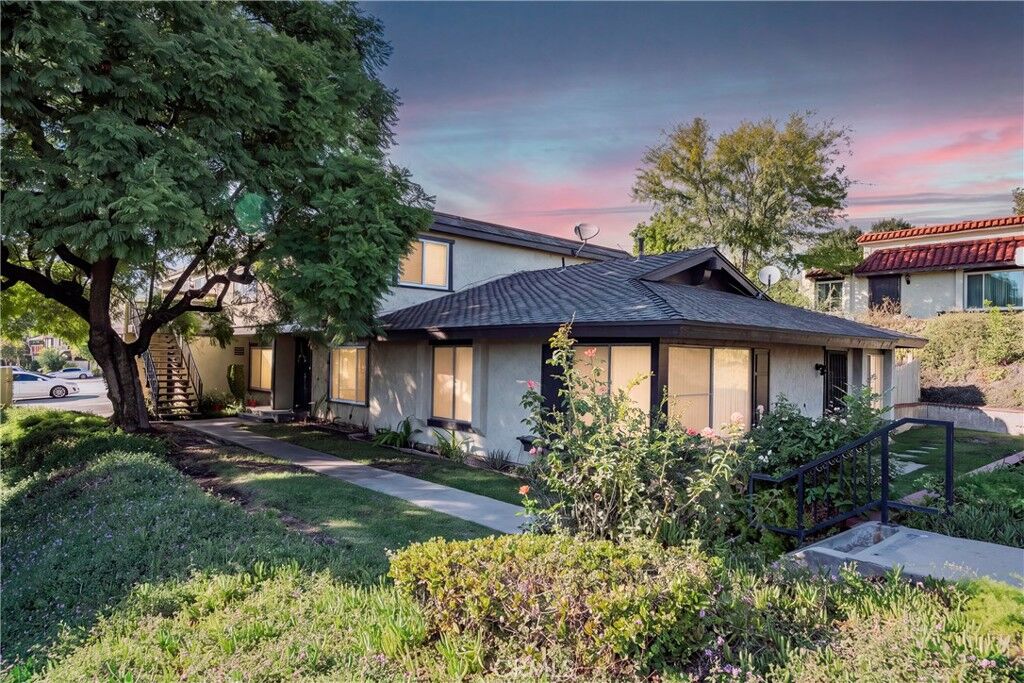 Property Photo:  907 Cabrillo  CA 91010 