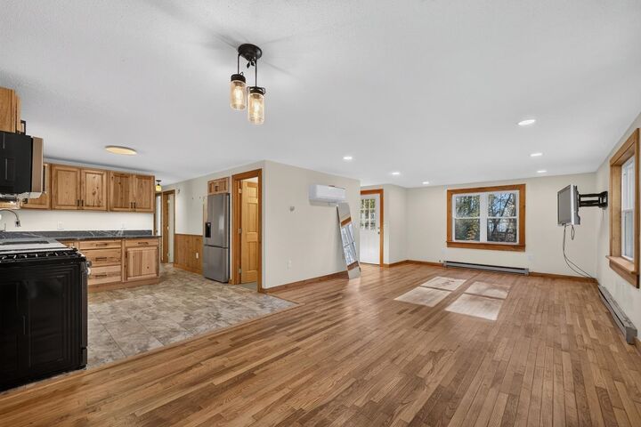 Property Photo:  949 Manns Hill Road  NH 03561 