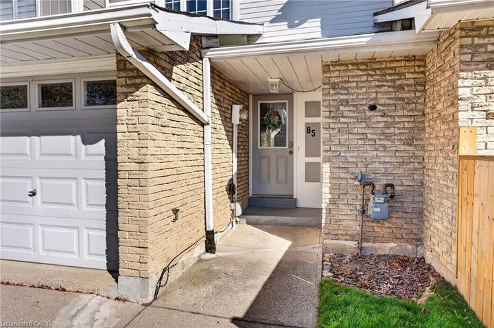 Property Photo: 85 Gledhill Crescent ON L9C 6H3