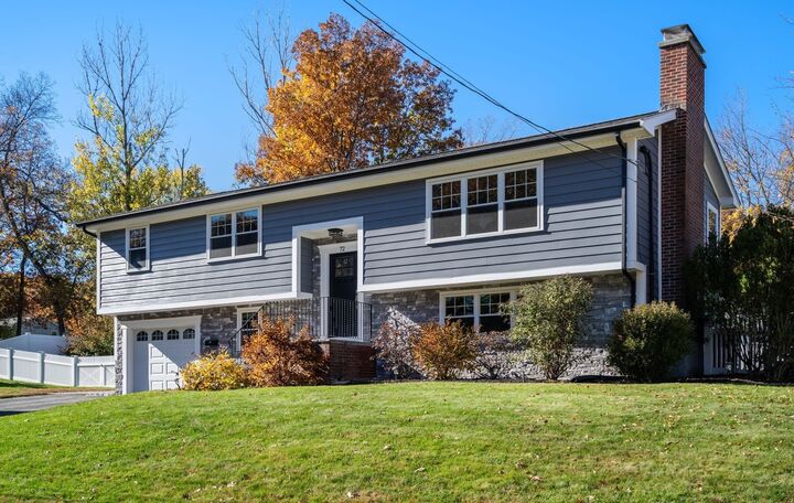 Property Photo:  72 Yarmouth Rd  MA 02062 