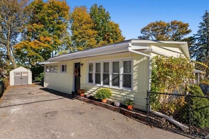 Property Photo:  25 Grand View Ave  MA 02151 