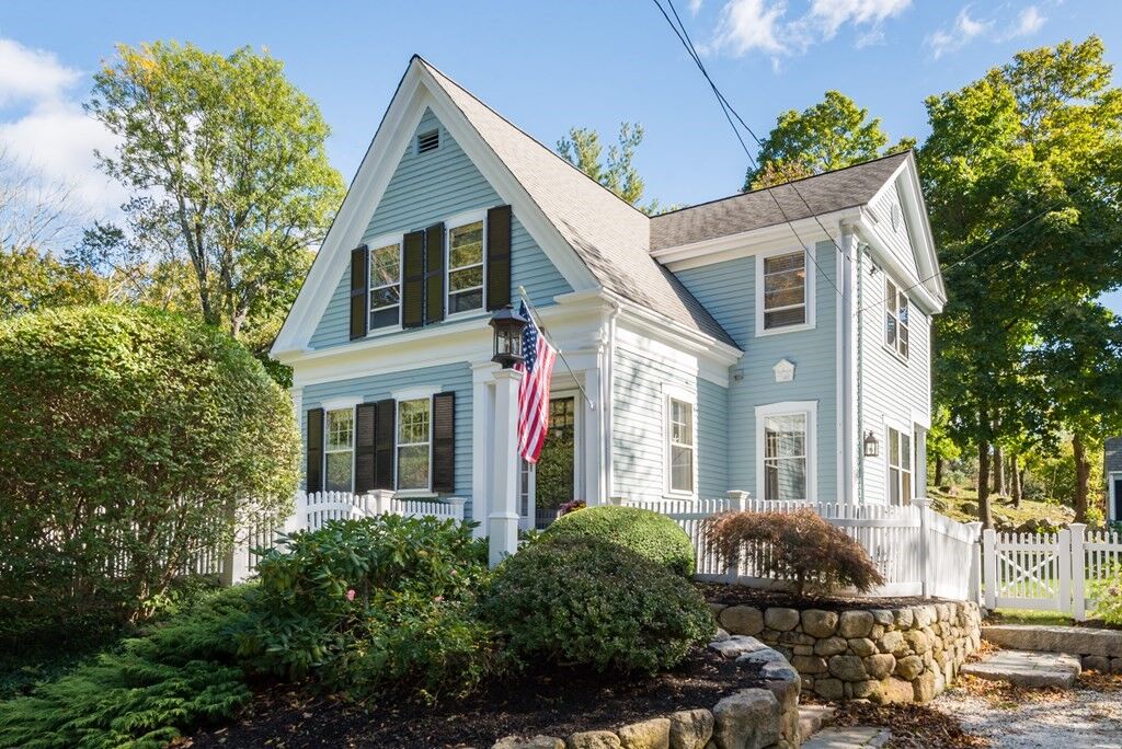 Property Photo:  380 Beechwood St  MA 02025 