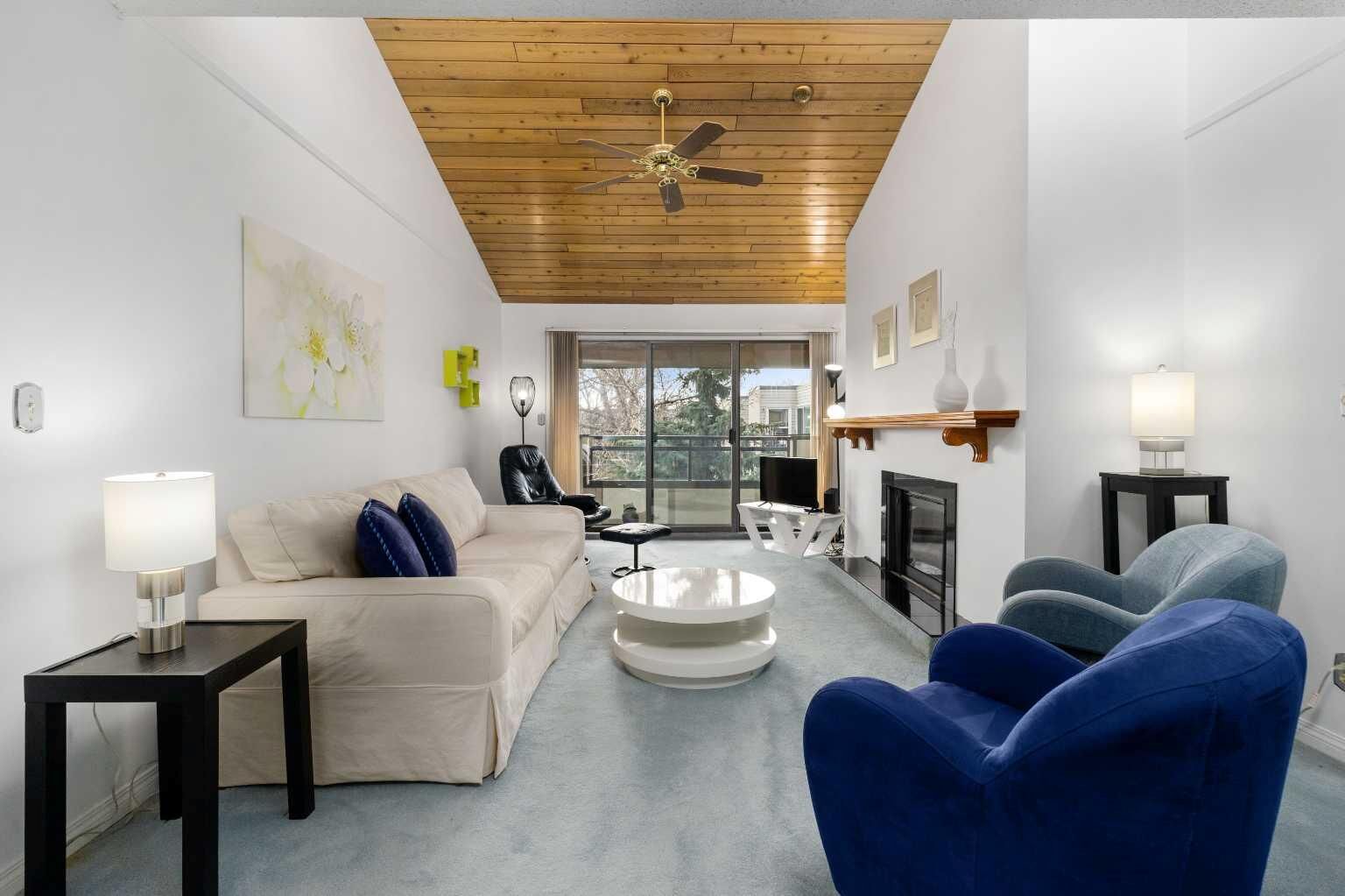 Property Photo: 3730 50 Street NW 416 AB T3A 2V9