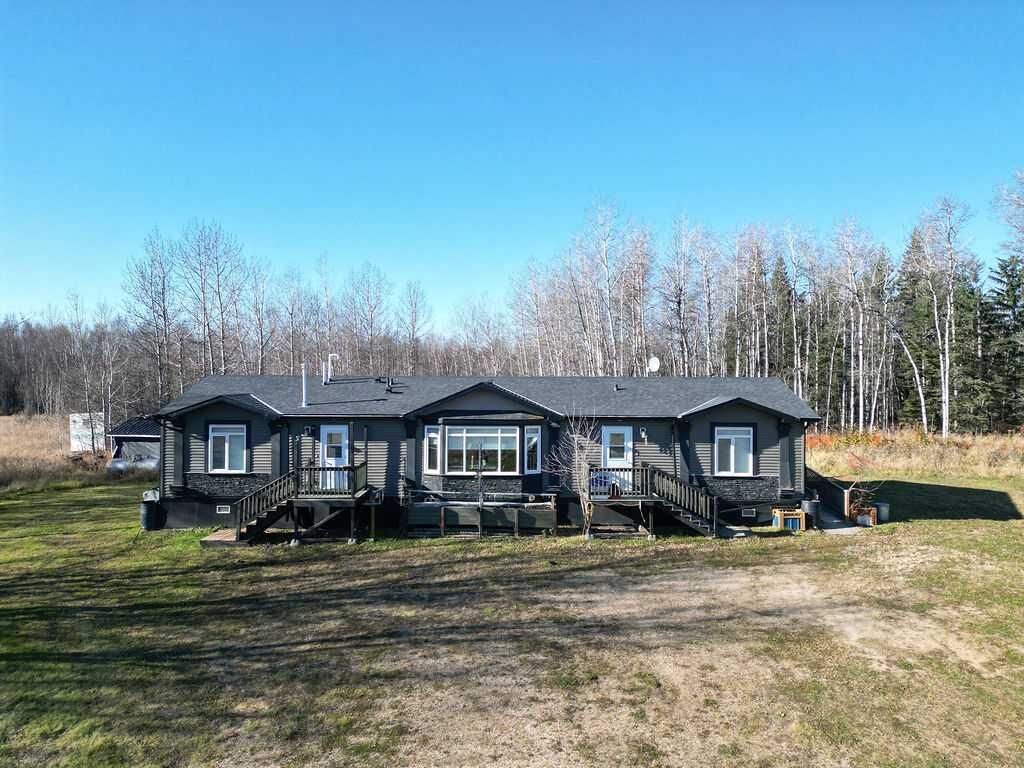 Property Photo:  661040 Range Road 210.4  AB T9S 2A7 