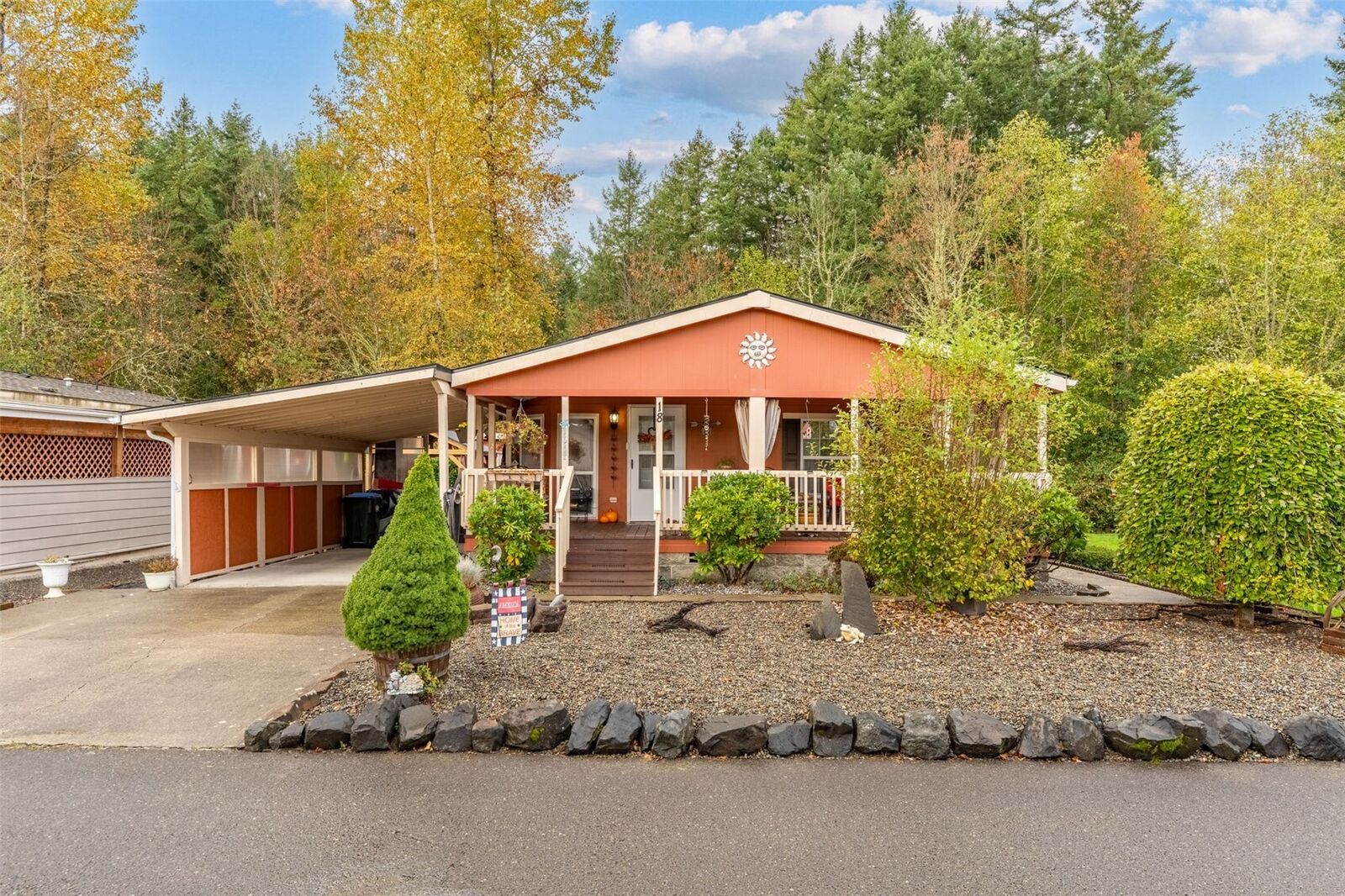 Property Photo: 1101 Scheuber S 18 WA 98531