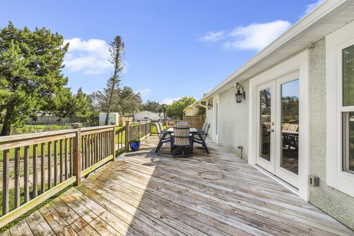 Property Photo:  5460 3rd St  FL 32080 