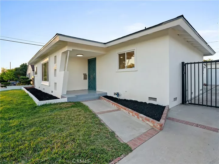 Property Photo:  1125 E Louisa  CA 91790 