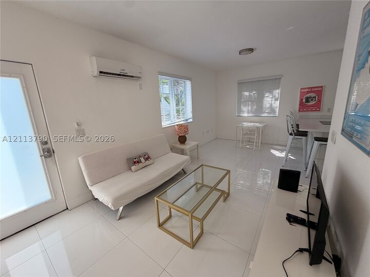 Property Photo:  1510 Drexel Ave 8  FL 33139 