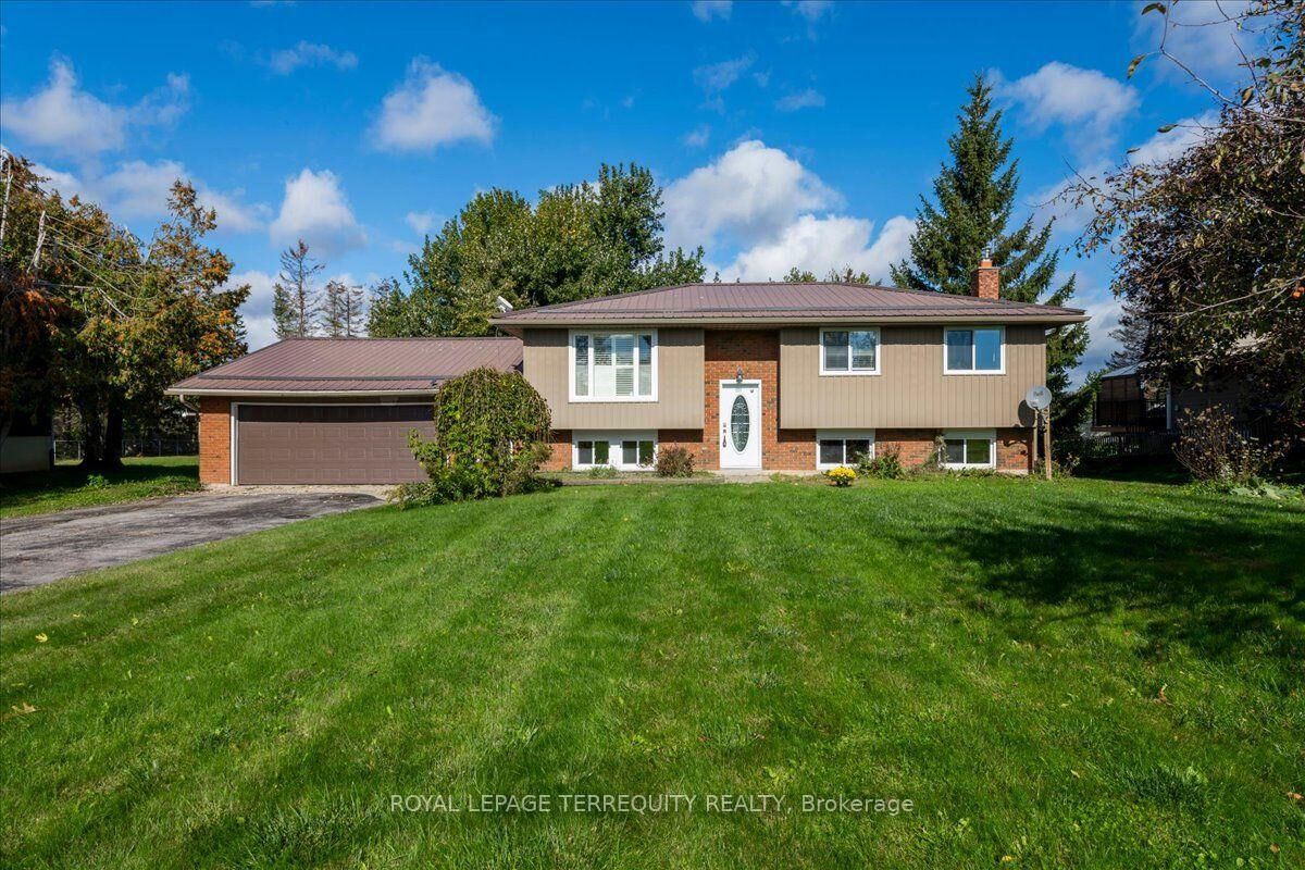 Property Photo:  1092 Old Barrie Road W  ON L0L 2L0 