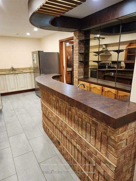 Property Photo:  45 Kersey Crescent Bsmt #2 Room A  ON L4C 5H4 
