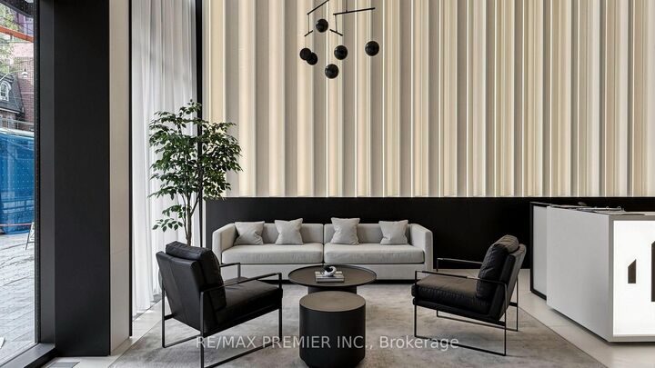 Property Photo:  400 King Street W 3017  ON M5V 0X8 
