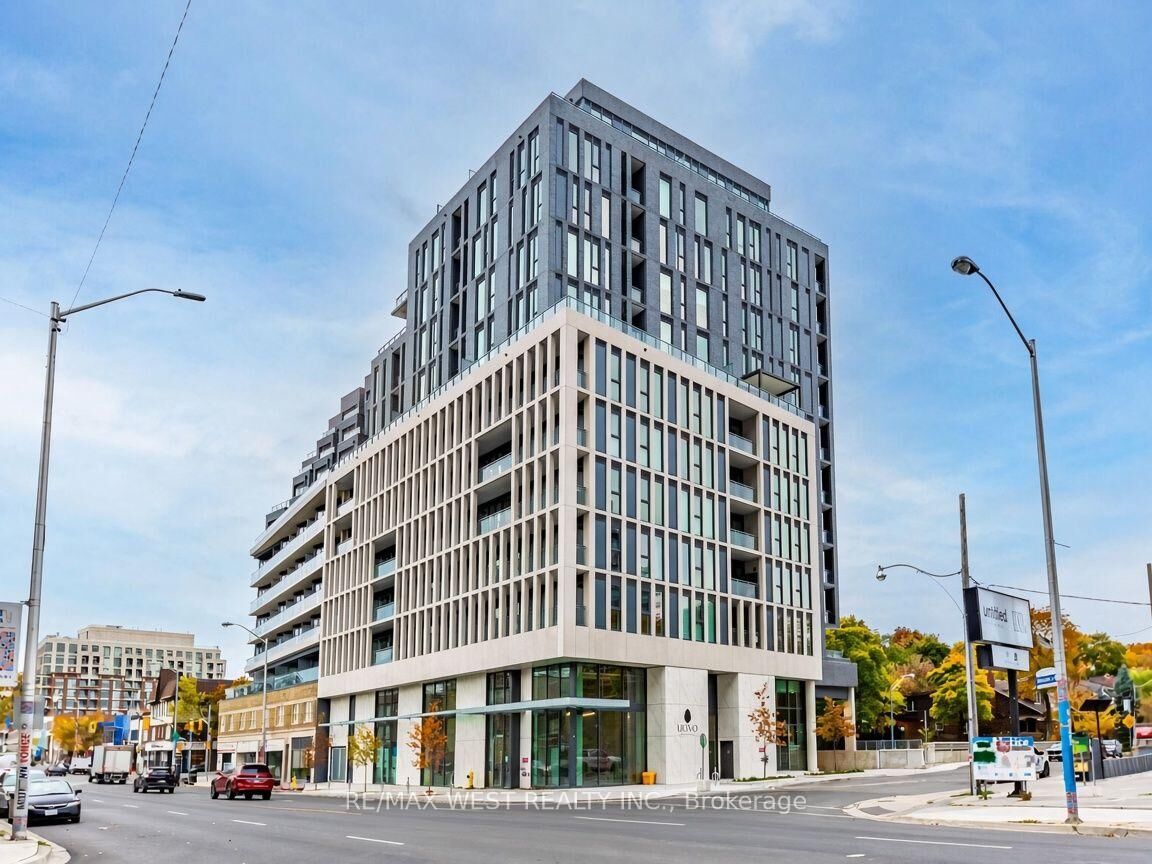 Property Photo:  1 Hillsdale Avenue W 202  ON M4S 0E5 