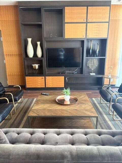 Property Photo: 15 Zorra Street 1108 ON M8Z 4Z6
