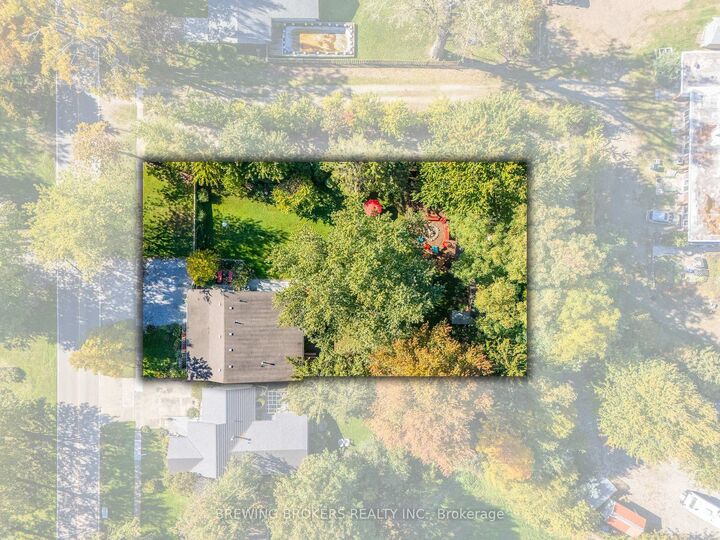 Property Photo:  460 Towanda Boulevard  ON N0P 1A0 