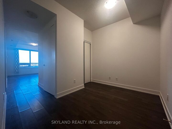 Property Photo:  278 Buchanan Drive 609E  ON L3R 8G9 
