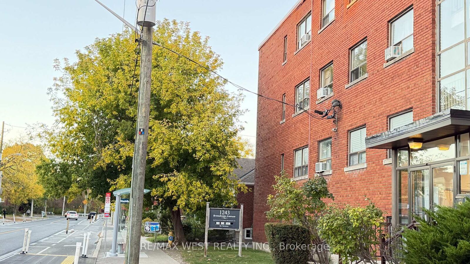 Property Photo:  1243 Broadview Avenue 306  ON M4K 2T3 