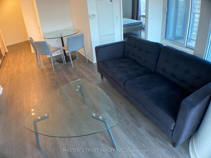 Property Photo:  125 Blue Jays Way 4208  ON M5V 0N5 