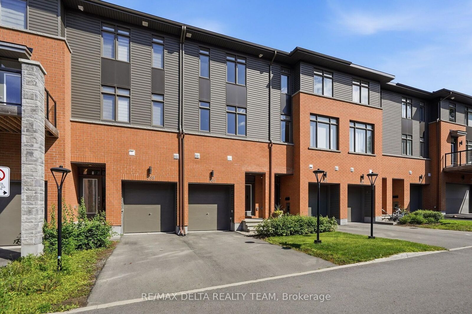Property Photo:  561 Halo Private  ON K1C 0C7 