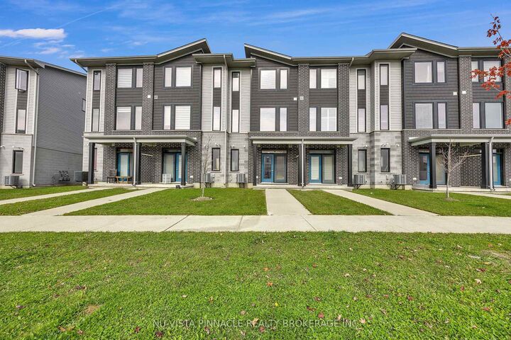 Property Photo:  177 Edgevalley Road 158  ON N5V 0C5 