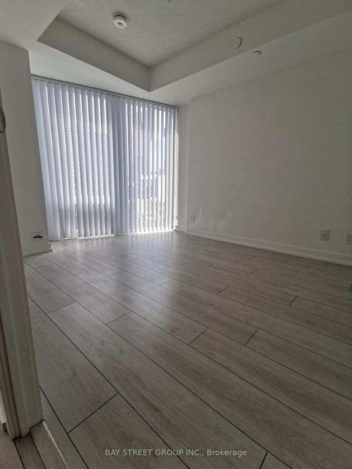 Property Photo:  60 Shuter Street 2503  ON M5B 0B7 