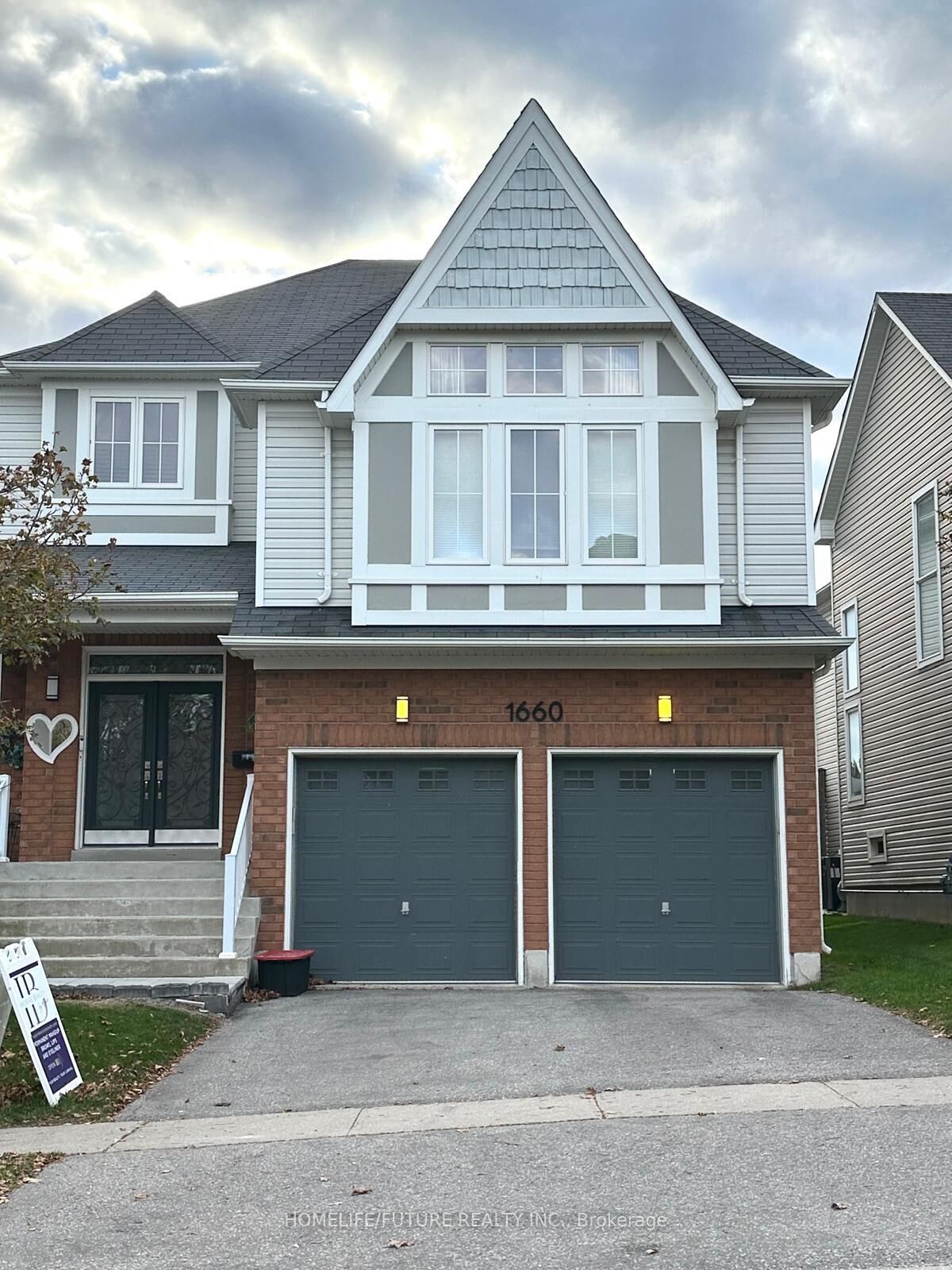 Property Photo:  1660 Arborwood Drive Bsmt  ON L1K 0H2 
