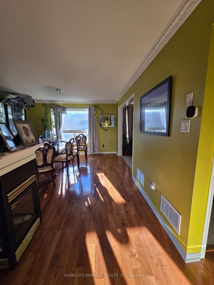 Property Photo: 73 Styles Crescent ON L1Z 0A8