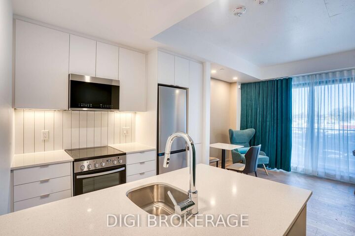 Property Photo:  1250 Cummings Avenue 815  ON K1J 0E4 